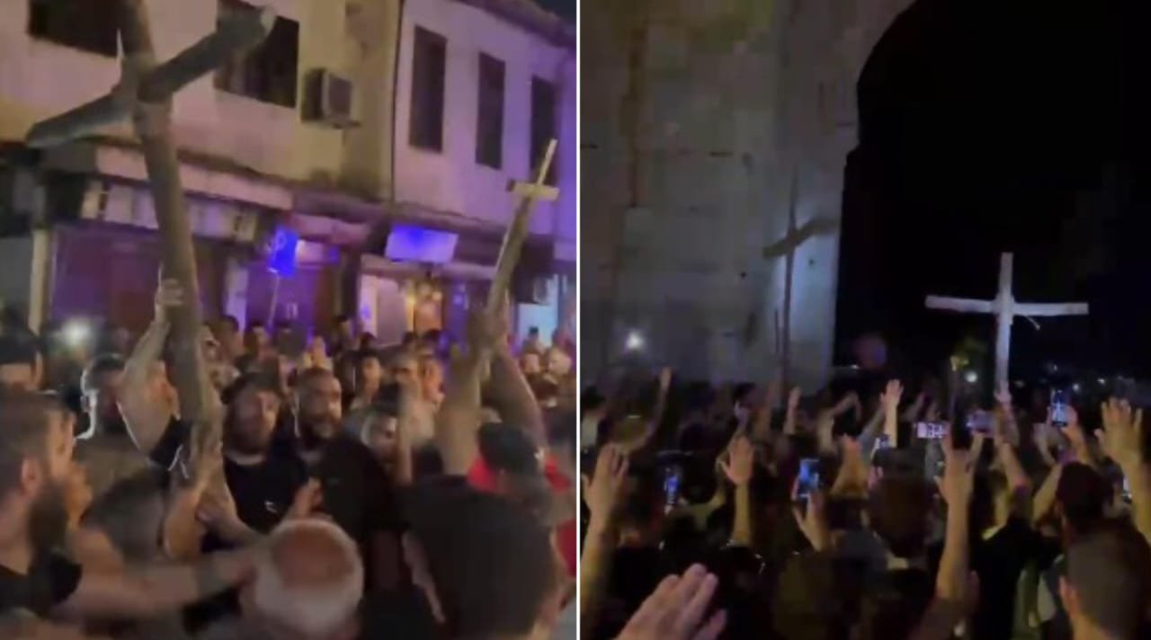 Cristãos vão às ruas após ataque terrorista em igreja na Síria: “Somos soldados de Cristo”