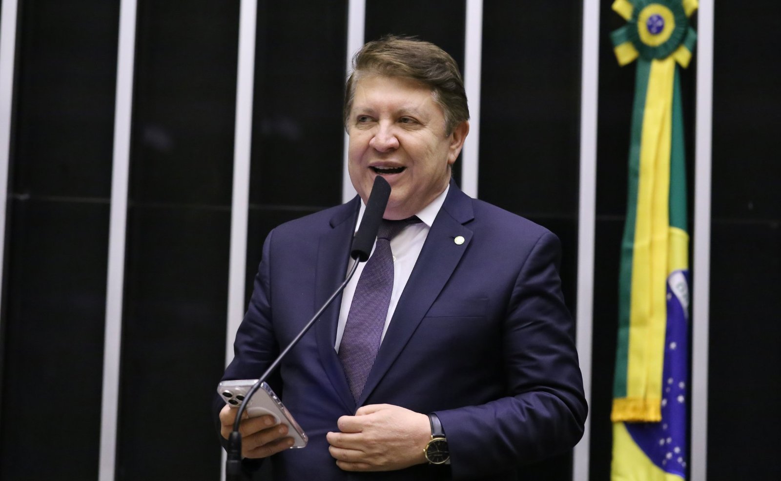 Deputado cobra posicionamento do Brasil sobre perseguição contra cristãos na China