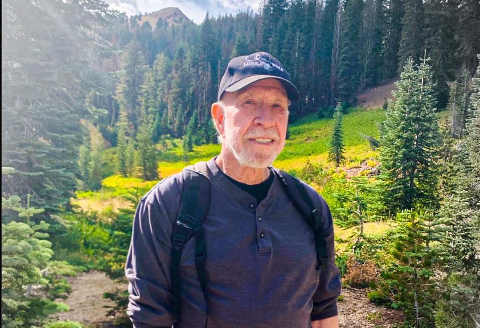 Morre Chuck Norris, cristão que compartilhou Jesus em Hollywood